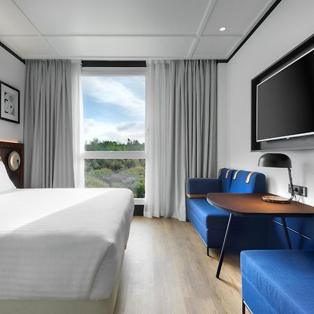 Hotel Tres Reyes ซานเซบาสเตียน ภายนอก รูปภาพ
