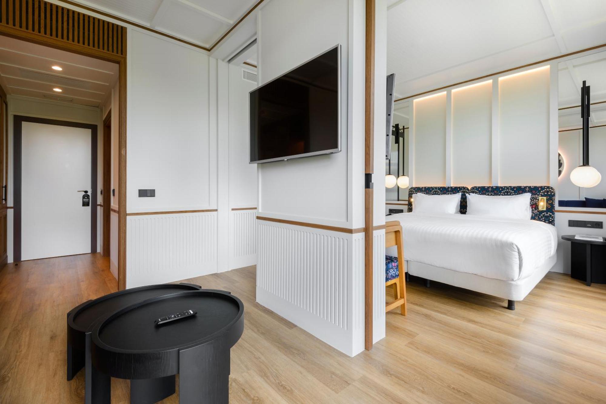 Hotel Tres Reyes ซานเซบาสเตียน ภายนอก รูปภาพ