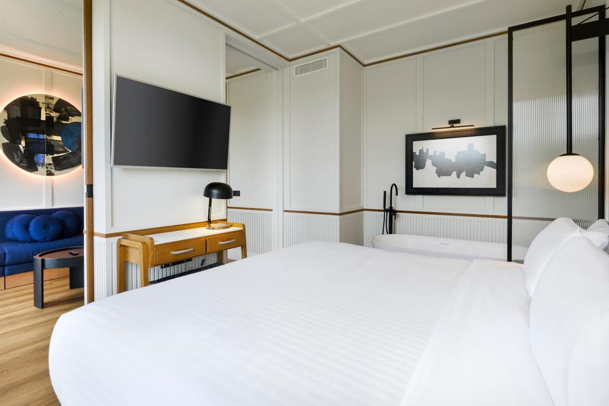 Hotel Tres Reyes ซานเซบาสเตียน ภายนอก รูปภาพ