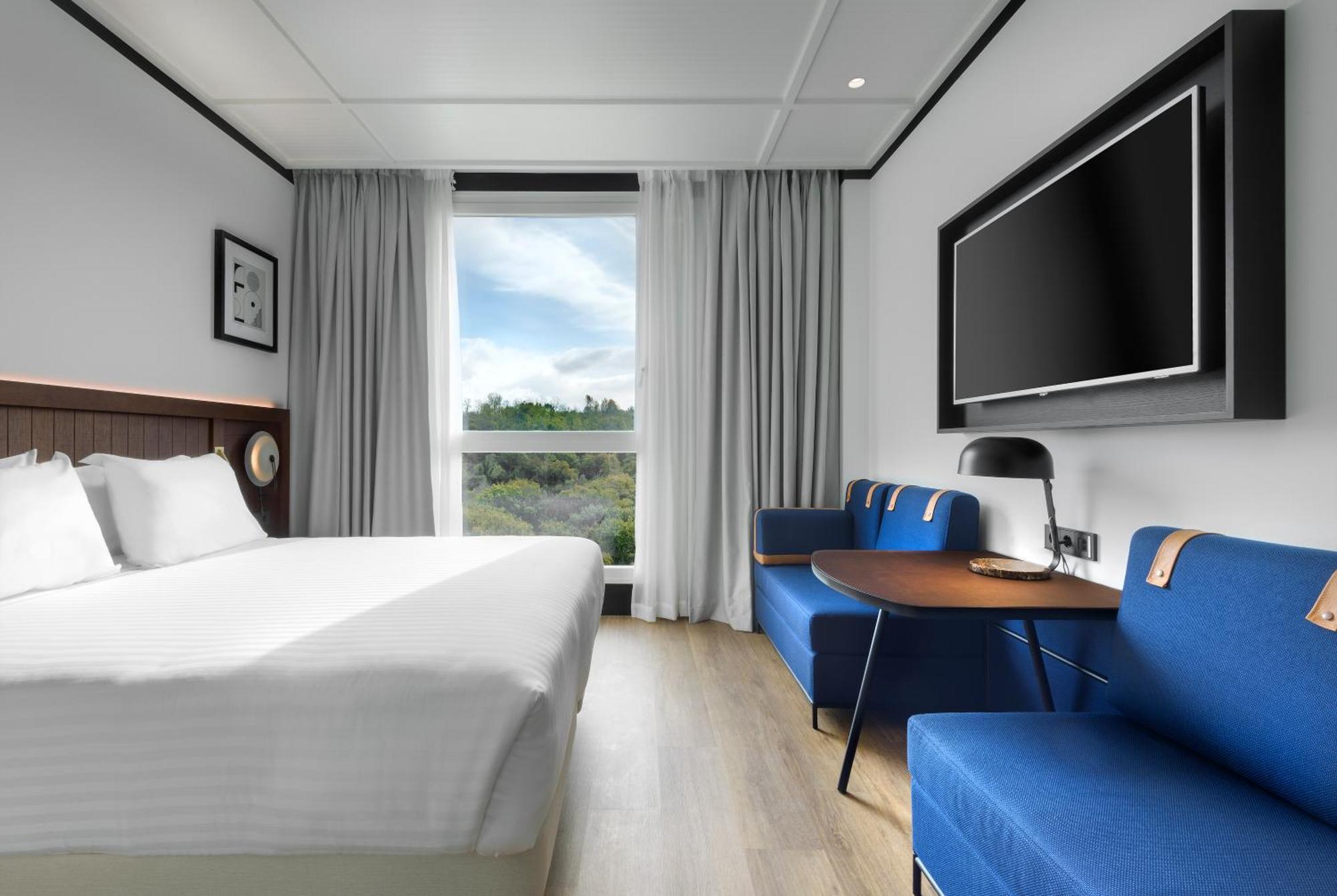 Hotel Tres Reyes ซานเซบาสเตียน ภายนอก รูปภาพ
