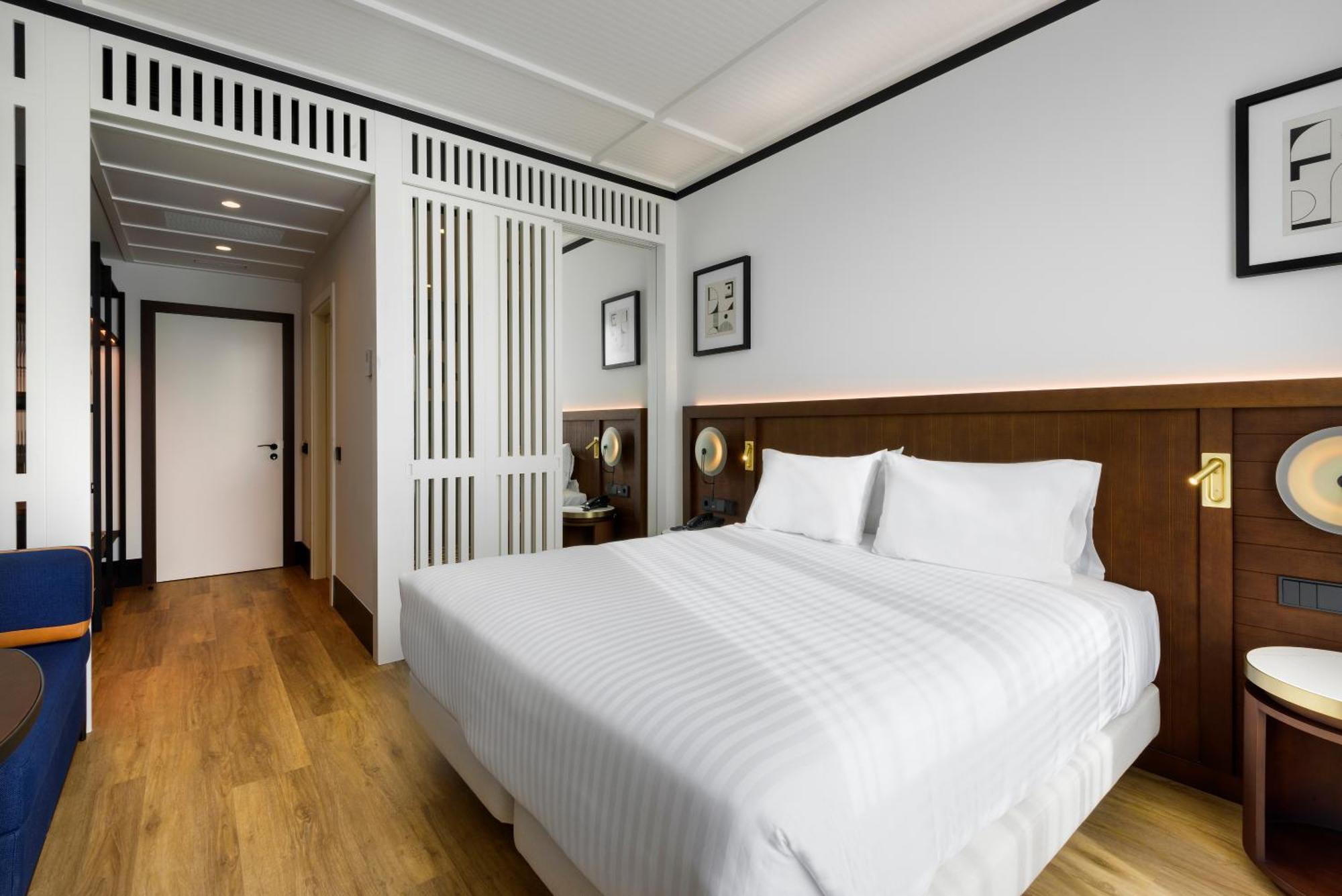 Hotel Tres Reyes ซานเซบาสเตียน ภายนอก รูปภาพ